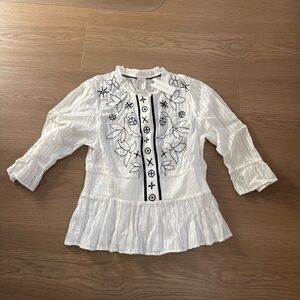 🤍 Anthropologie Embroidered Peplum Blouse Size 6 White/Black – Semi-Sheer – NWT